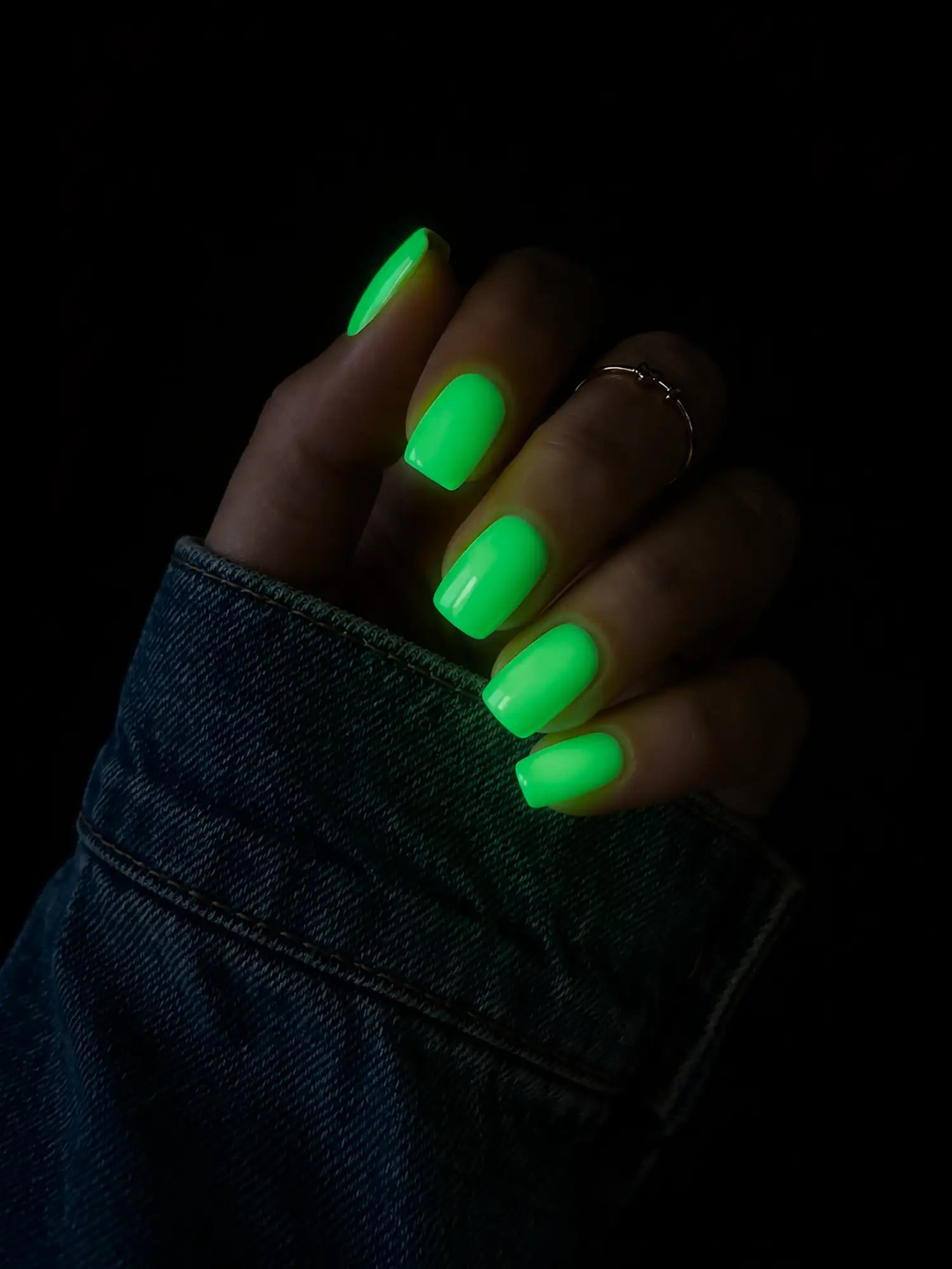 Glow Neon Green