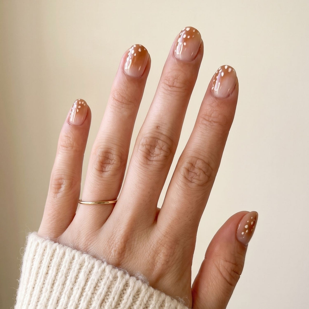 Bambi Nails selber machen: Das süße Reh Nageldesign mit Dipping Powder