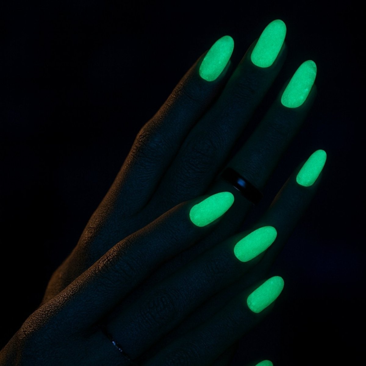 Moon Glow - DIPDRIP® Dipping Powder